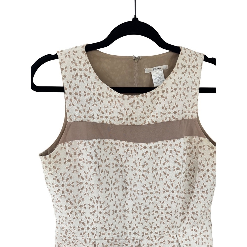 Esley Eyelet Floral Dress Women Size S Cream‎ Taupe Good Sleeveless Fit Flare - Picture 3 of 6